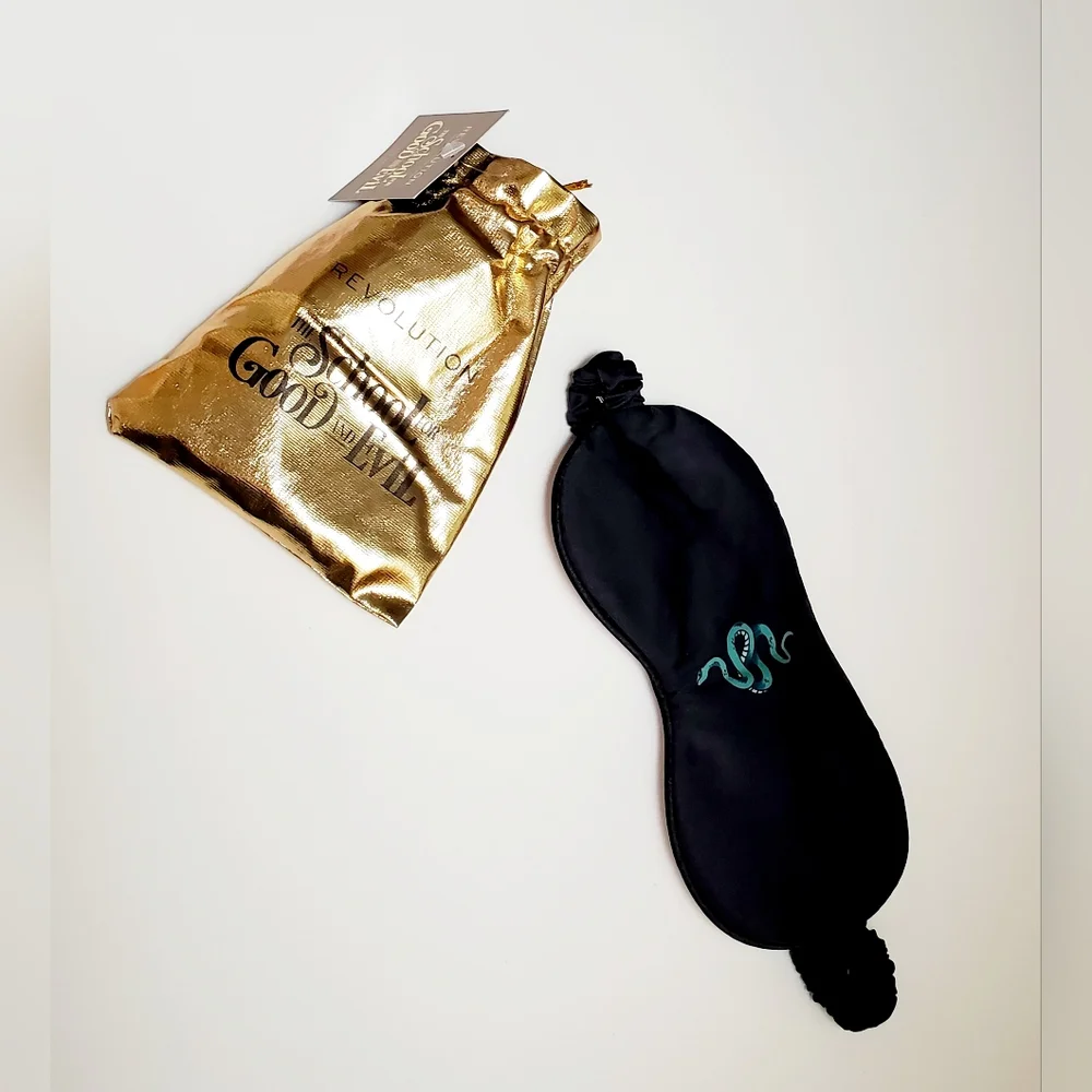 Revolution Beauty The School for Good & Evil × Revolution Eye Sleeping Mask